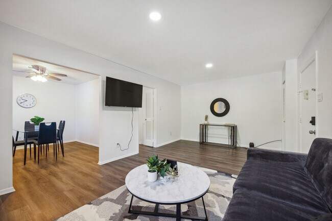 Photo - 1104 Wharton Dr Unit SI ID1612990P