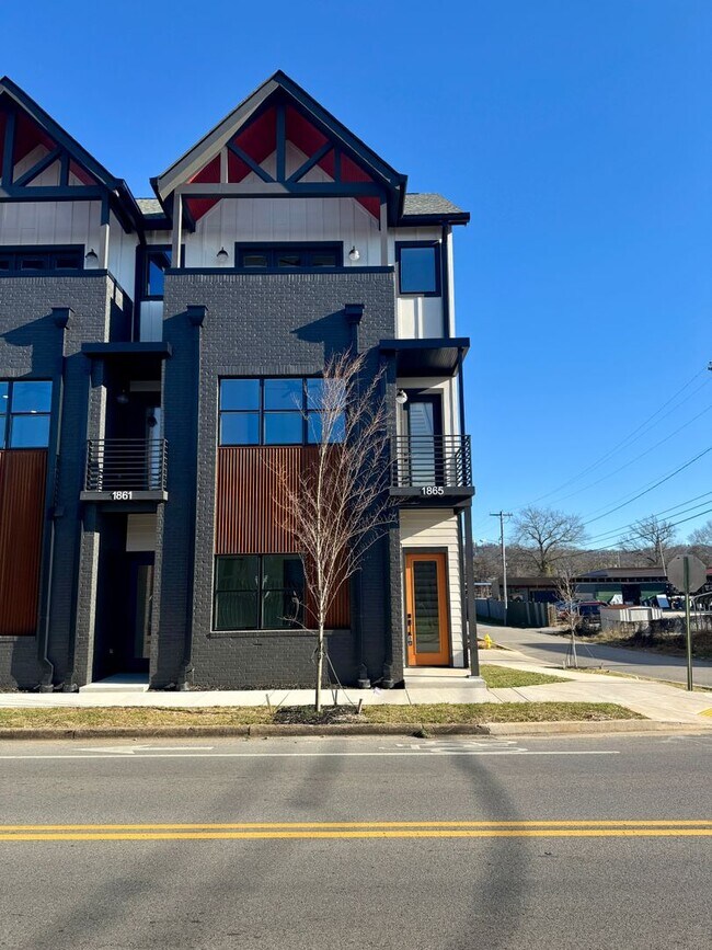 Photo - 1865 Zeta Way