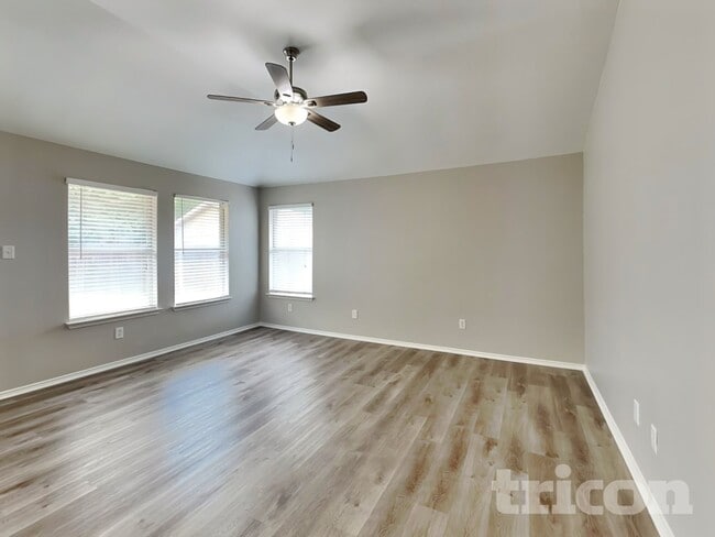 Photo - 1602 Canary Island Ct