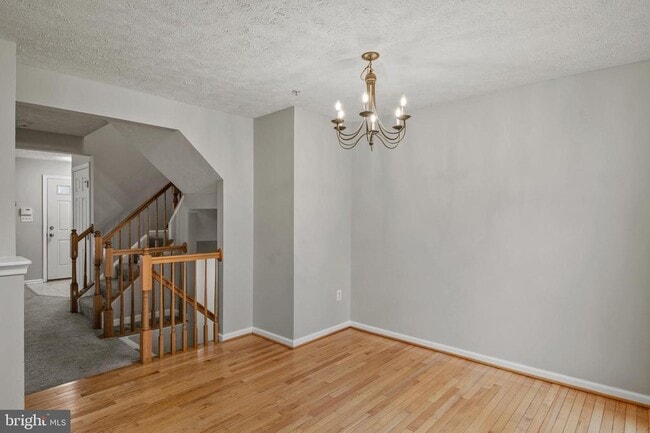 Photo - 8755 Thornbrook Dr