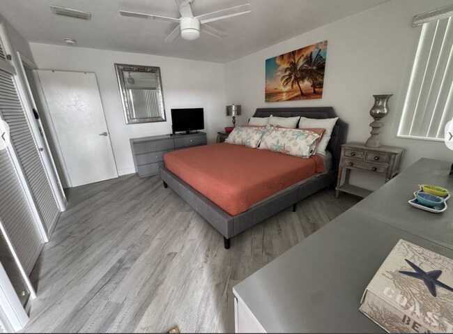 Photo - 930 Osceola Dr Unit 8