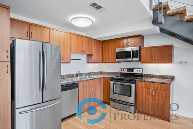 Photo - 889 Date St Unit #514