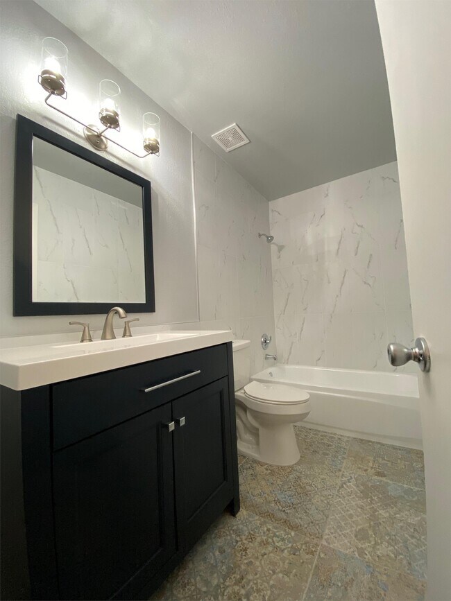 Photo - 4007 W Rue De Lamour Ave