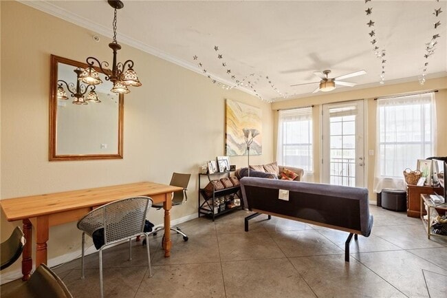 Photo - 2505 San Gabriel St Unit 402
