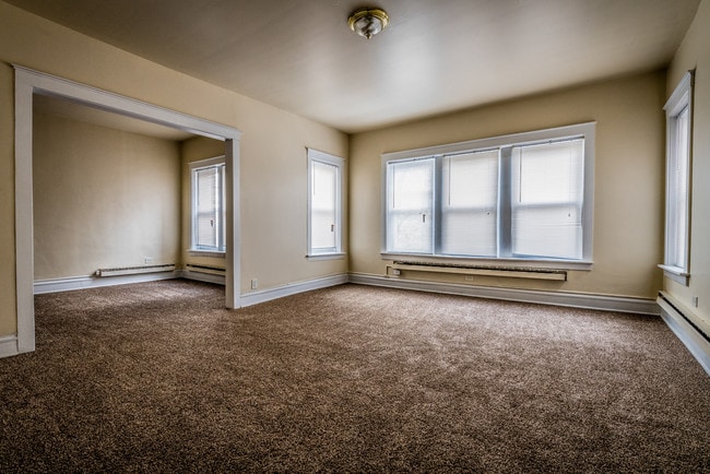 Photo - 10425-29 S Vernon