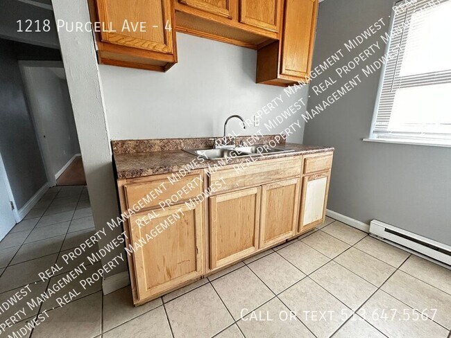 Photo - 1218 Purcell Ave Unit 4