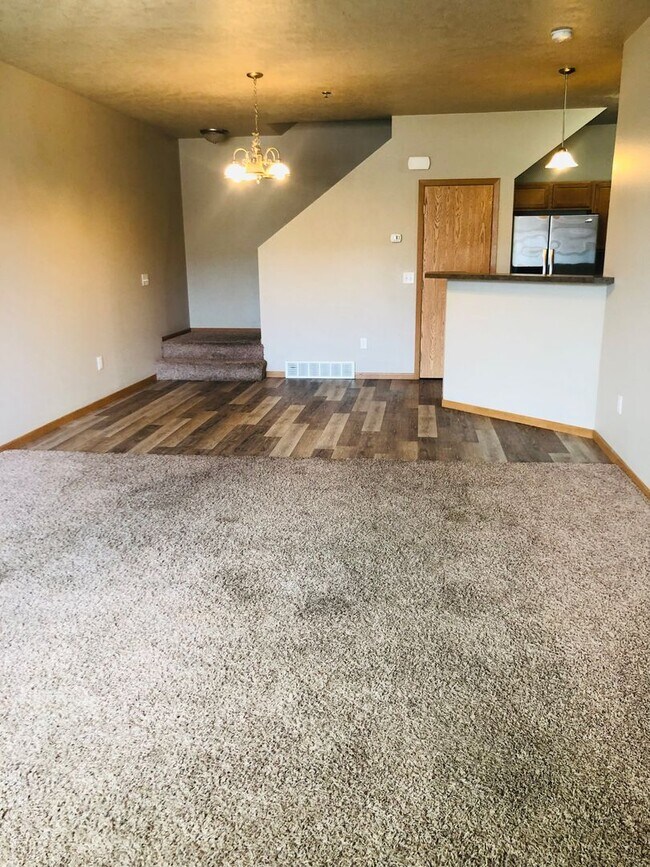 1422 31st Ave SE Unit Condo