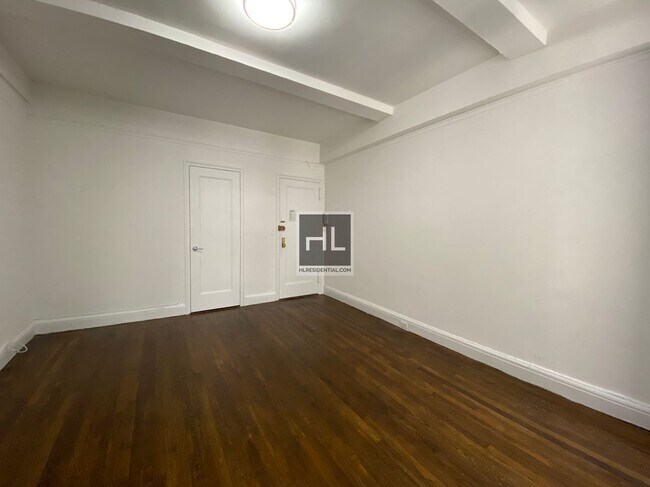 Photo - EAST 46 STREET Unit 8M