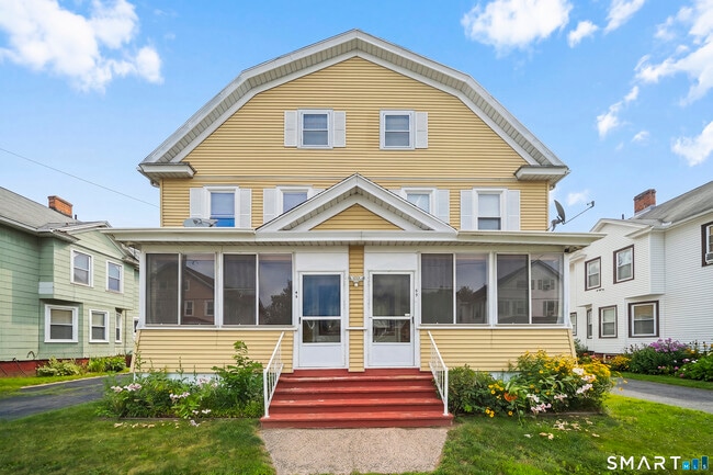 Building Photo - 44 Bigelow Ave