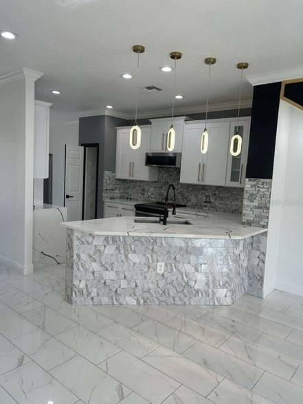 Photo - 5001 Alita Terrace