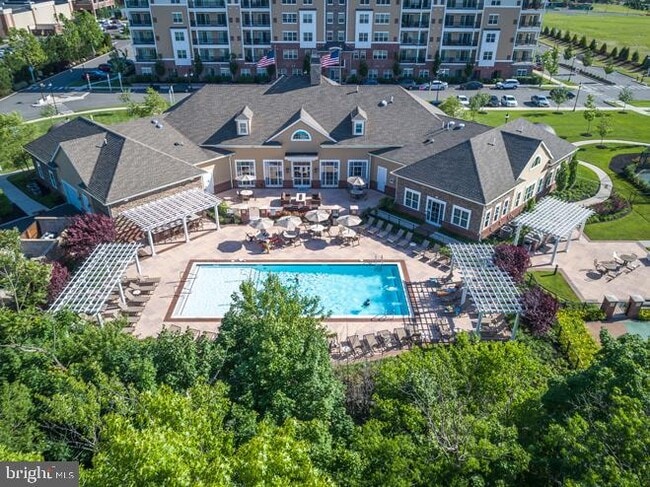 Building Photo - 1514 Churchill Downs Way Rental