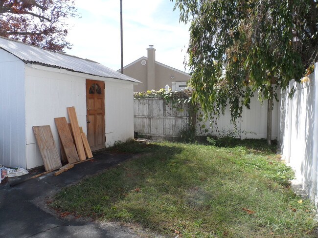 Photo - 131 Huber St