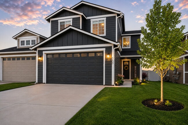 1667 Entry - Majestic Villas