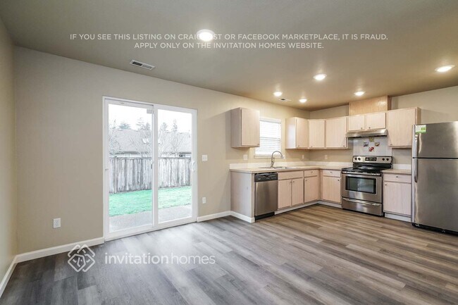 Photo - 16914 130th Ave E