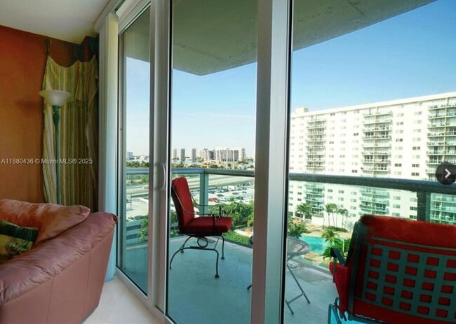 Building Photo - 19370 Collins Ave Unit 1014