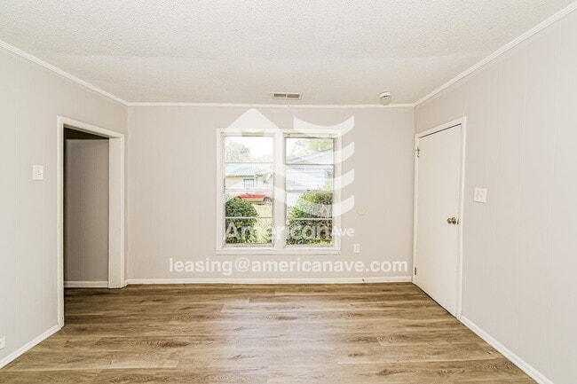 Photo - 2821 Snavely Ave SW