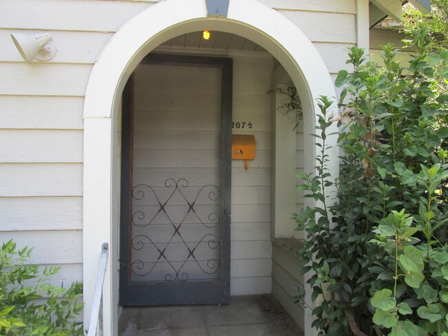 Photo - Harris- 3207 1/2 Unidad 1