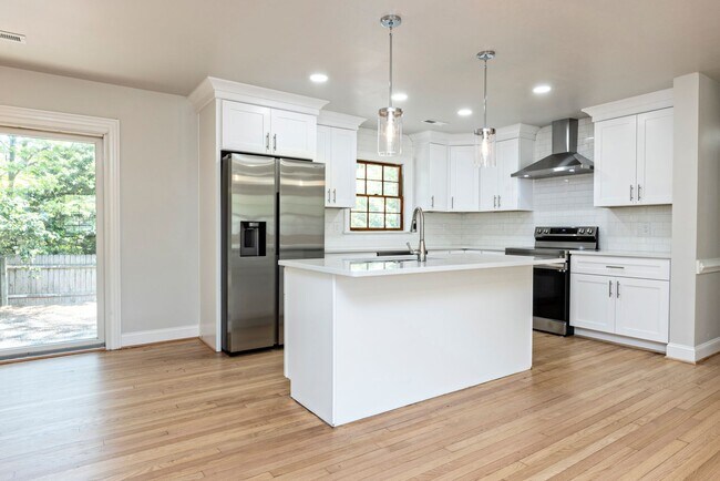 652 Little Neck House for rent in Virginia... - 652 Little Neck House for rent in Virginia...