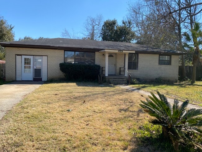 ¡HERMOSA CASA TOTALMENTE RENOVADA! - 1014 Pennsylvania Dr