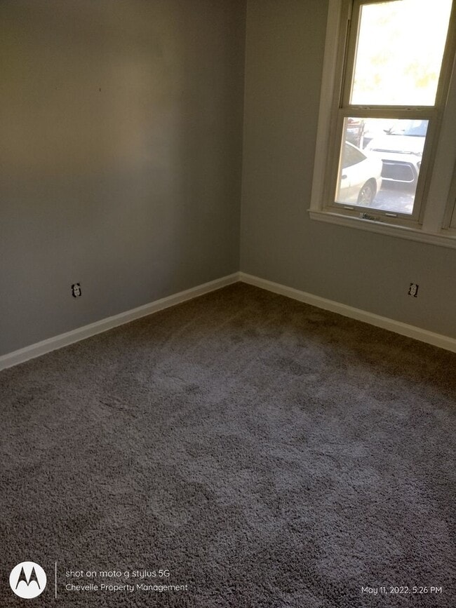 Photo - Beautiful 4 Bedroom 1.5 Bath Home for rent