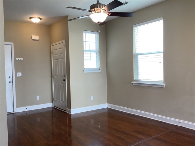 Photo - 8811 Shadowglen Dr