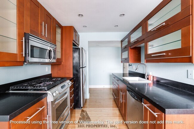 Photo - Welcome to this stunning 2-bedroom, 2-bath... Unidad 130