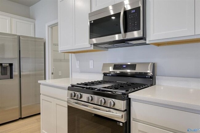 Photo - 6008 Gardner Maples Dr SE