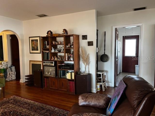 Photo - 109 Huron Ave