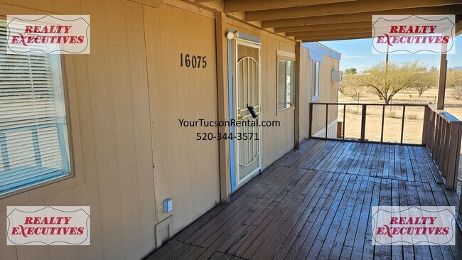 Photo - Avra Valley 2/2 with A/C and a yard