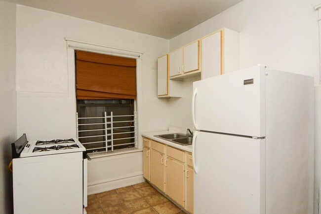 Photo - 2516 N Kedzie Blvd Unit W2