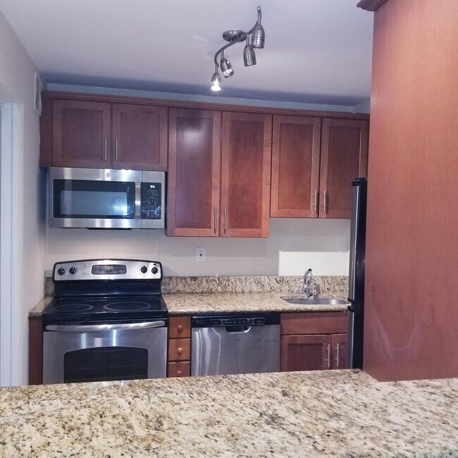 Photo - 111 Mulberry St Unit 1E