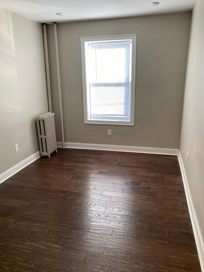 Photo - 31 Kelly Pky Apartment Unit B4