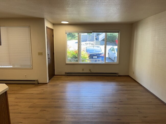 Photo - Viking Suites