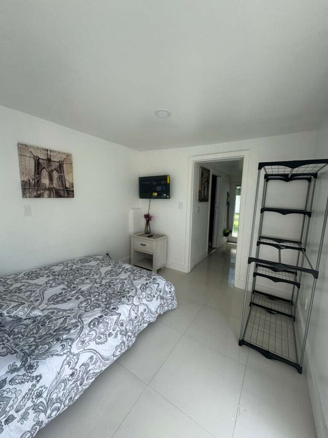 Photo - 6242 SW 24th St