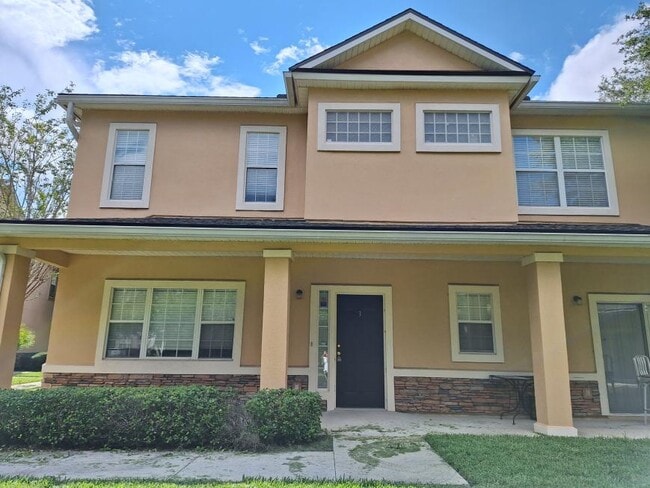 Building Photo - 3 bedroom in Jacksonville FL 32256 Rental