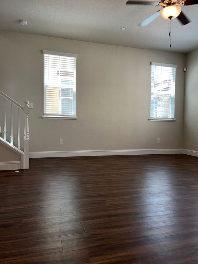 Photo - 10833 Portico Cir