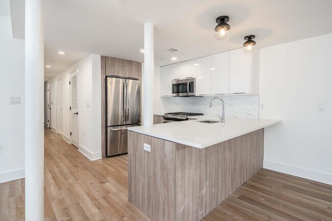 105 South St Unidad 1