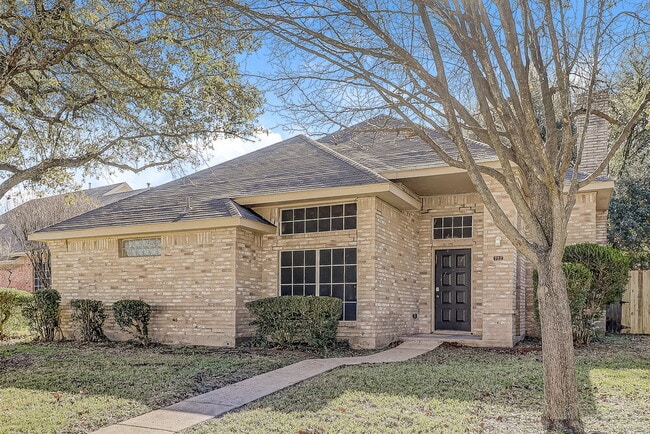 Photo - 722 Austin Dr