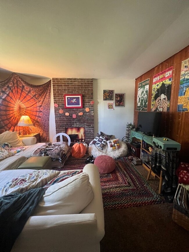Photo - 429 N Roosevelt St