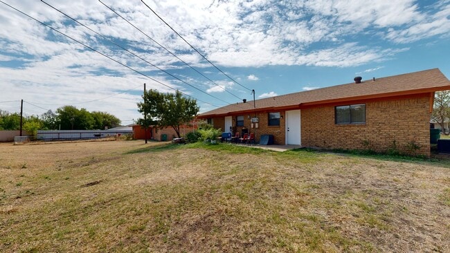 Photo - REMODELED DUPLEX IN HARKER HEIGHTS