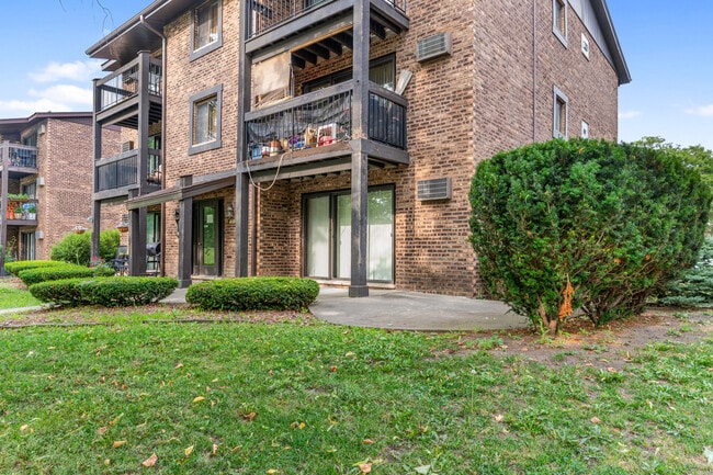 Photo - 15128 Quail Hollow Dr Unit 1S