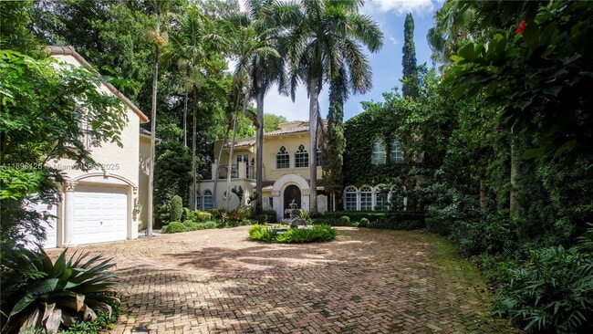 Photo - 5801 Pine Tree Dr