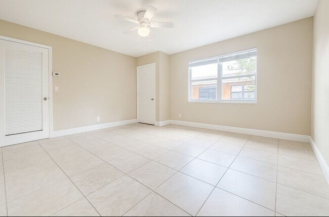 Photo - 5417/5419 Fourth Ave Unidad 5417