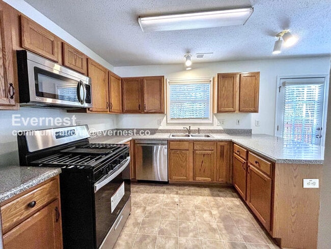 Photo - 5 Rosemont Ct