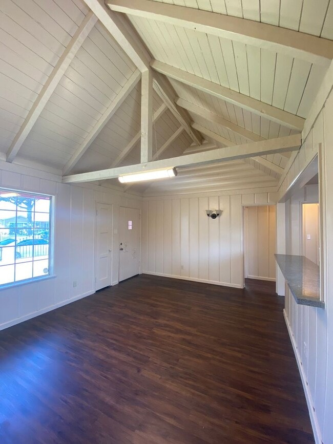 Photo - M120 Unit 120