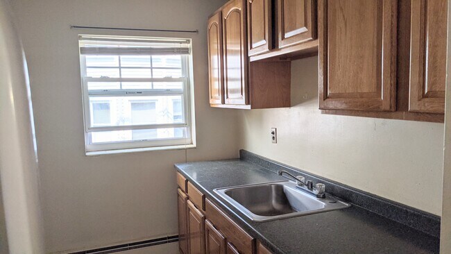 Photo - 26 Grove St Unit 6