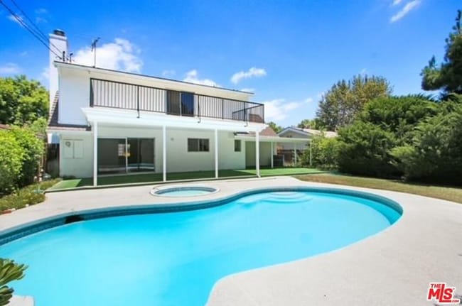 Building Photo - 5655 Ramara Ave