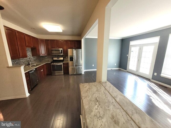 Photo - 4008 Spirea Ct