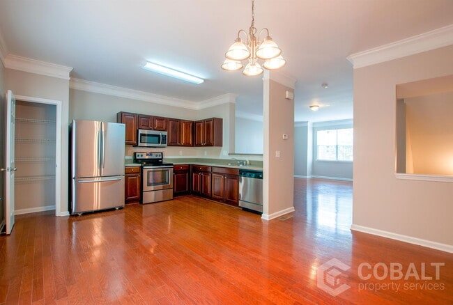 Building Photo - 6764 Blackstone Pl Rental