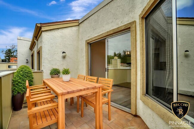 Photo - 18408 Hatteras St